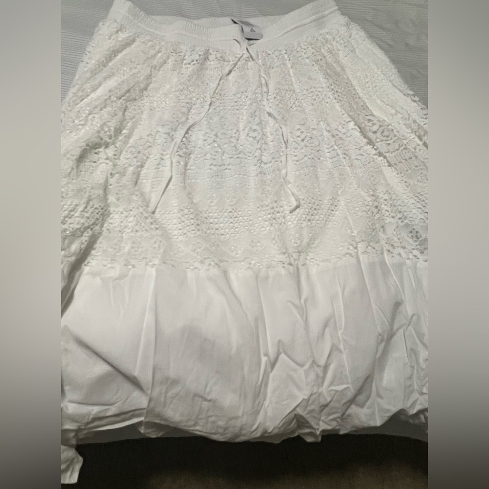 Torrid white Lace Skirt